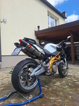 Aprilia Shiver 750 - 7