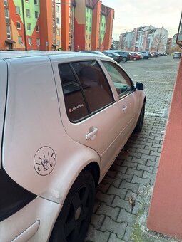 Predám Golf 4 1.9TDI 2000 81KW - 7