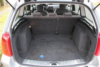 Peugeot 307 sw combi 2,0 HDI - 7