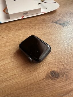 Apple watch series 6 40mm - 7