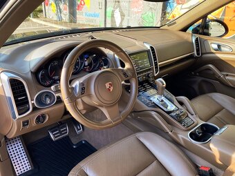 Porsche Cayenne 3.0 TDi - 7