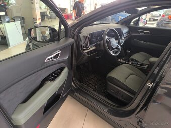 Kia Sportage 1.6 T-GDi FWD M6 MY25 EDÍCIA 30 - 7