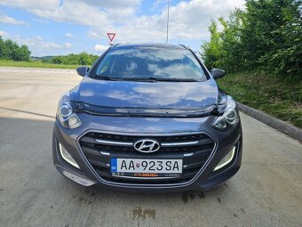 HYUNDAI I30 combi - 7