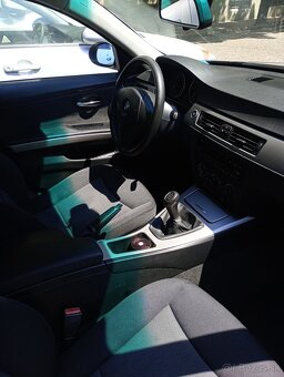 BMW E90 318d 90kw - 7