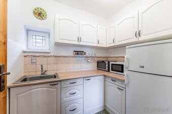 Nádherný vidiecky dom Prakovce, pod lesom, reko+zariadený - 7