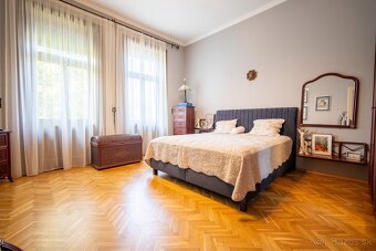 Predám 6 izbový dom 300 m² pozemkom 1 350 m² Bernolákovo - 7