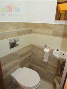 Prenájom veľký 2 izbový byt s dvomi balkónmi Nitra - 7