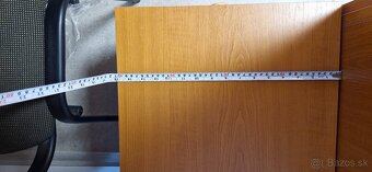 2 dverová skriňa + nočný stolík,stôl,váľanda - 7