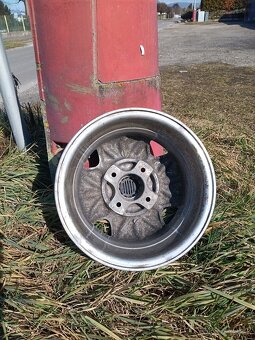 Disky, elektróny - 7