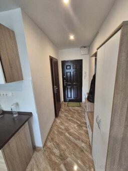 Na predaj 1 izbový byt 38 m2 po kompletnej prerábke - 7