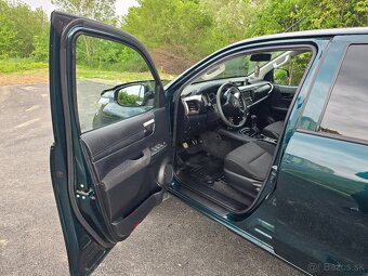 Toyota Hilux DC 2.4 I D-4D Live 4x4 - 7