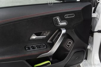 Mercedes-Benz CLA 220d 4Matic Webasto AMG-Line DPH - 7
