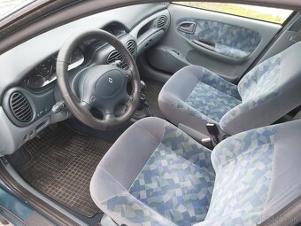Renault Mégane 1.4e RT - 7