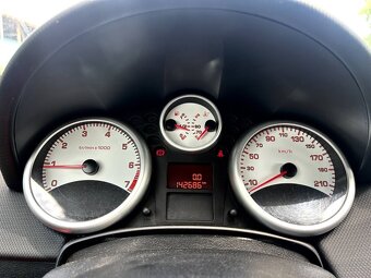 Peugeot 207 1.4 Benzín 16V Active / 142 686 km/ Klimatizácia - 7