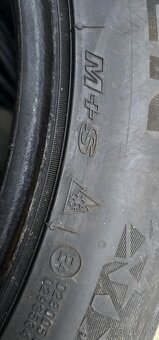 Predám zimné pneumatiky 215/55 r17 Nexen winguard sport 2 - 7