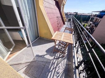 Štýlovo zariadený jednoizbový apartmán pre pohodlné bývanie - 7