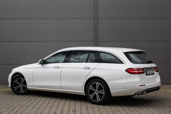 Mercedes-Benz E 220D 4MATIC - 7