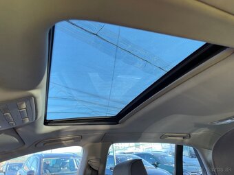 Volkswagen Phaeton 3.2 V6 5m - 7