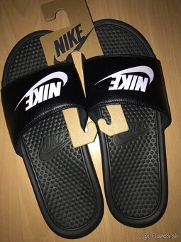 ŠĽAPKY NIKE BENASSI JDI veľ. 45 (UK10) + darček - 7