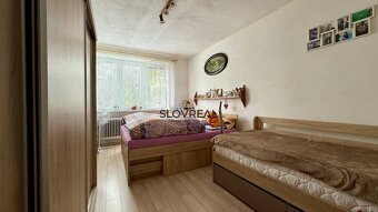 SLOVREAL predaj 2i byt v neďaleko mesta Kremnica - 7