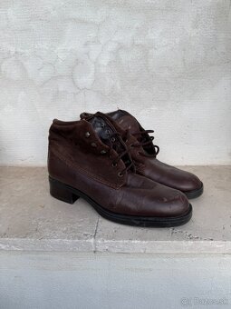 MEGA Balík (10ks) - Značková dámska OBUV, TOPÁNKY, LODIČKY - 7