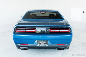 2023✅V ZÁRUKE-DODGE CHALLENGER 6.4 R/T Scat Pack - 7