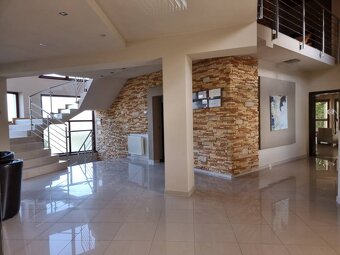 PREDAJ - EXKLUZÍVNA VILA - NITRA - 7