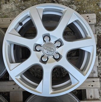 ORIGINÁL AUDI HLINÍKOVÉ DISKY 5x112 R17 - 7
