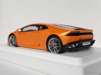 1:12 - Lamborghini Huracán LP610-4 (2014) - AUTOart - 1:12 - 7