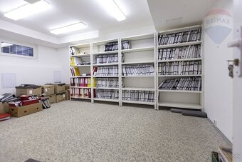 Na predaj komerčný priestor v centre mesta Malacky - 7