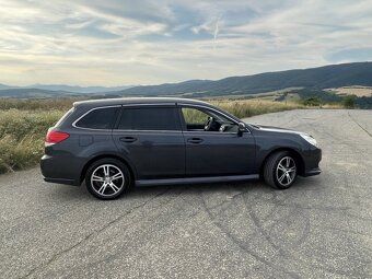 Subaru Legacy 2.0 110kW, benzín, rok výroby 2010 - 7
