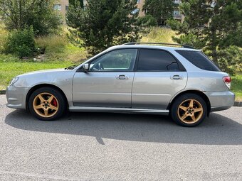 Subaru Impreza 2.0R - 7