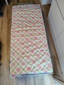 Rozkladacia posteľ. 190 × 80 cm. - 7