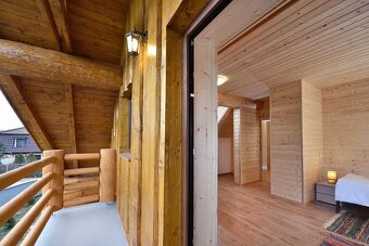 Predaj novostavba zrub 5 izbový s parkovaním a pozemkom 691  - 7