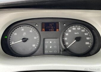 Renault Trafic 2.5DCi 8 MÍST AUTOMAT KLIMA nafta automat - 7