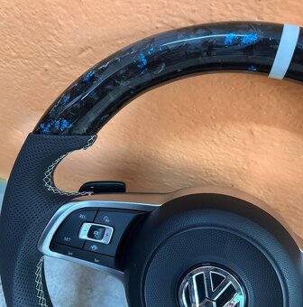 VOLANT VOLKSWAGEN R RLINE GTD GTI - KOZA / Modry KARBÓN - 7