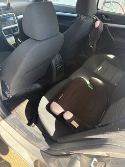 Predám škoda Octavia 2 facelift 1,6mpi - 7