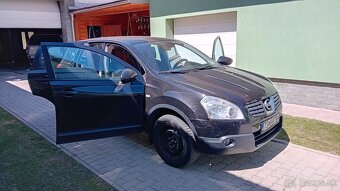 Nissan qashqai 1.5 - 7