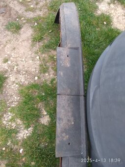 Škoda 105 zadné čelo a nárazník predni - 7