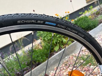 REZERVOVANE - Predam cestny Btwin triban 500 - 7