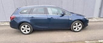 Astra J 81kw 1.7cdti Manuál M6 2012 177000km - 7