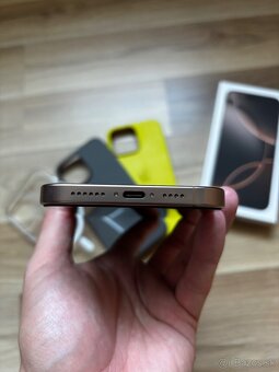 Apple iPhone 16 Pro Max Desert Titanium - 7