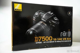 NIKON D7500 + AF-S DX Nikkor 18-140mm ED VR - 7