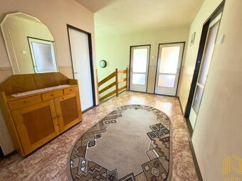 VÝRAZNÁ ZĽAVA , NA PREDAJ 5 - IZB. ROD.DOM, JABLONICA. - 7