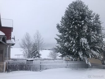 Rozsiahly pozemok cca 2500m2 Ždiar s chalupou - 7