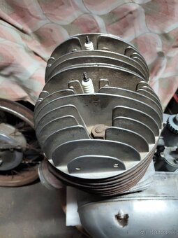 Jawa 350 typ 354 motor - 7