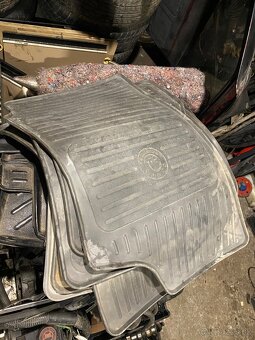 Škoda felicia náhradné diely - 7