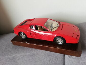 1:18 FERRARI testarossa podstavec - 7