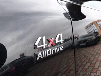 Škoda Superb Combi 2.0 TDI CR 4x4 140k ALLdrive DSG - 7