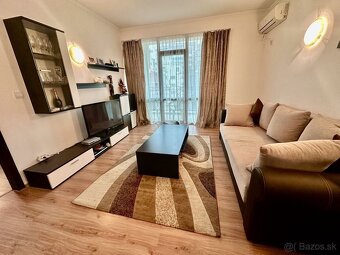 Štýlový dvojizbový apartmán v ideálnej dovolenkovej lokalite - 7